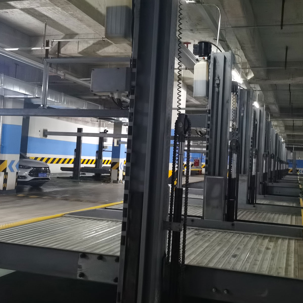 簡(jiǎn)易式停車(chē)立體車(chē)庫(kù)租用