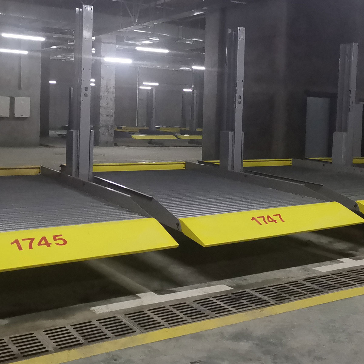 立體車(chē)庫(kù)智能停車(chē)場(chǎng)應(yīng)需而生